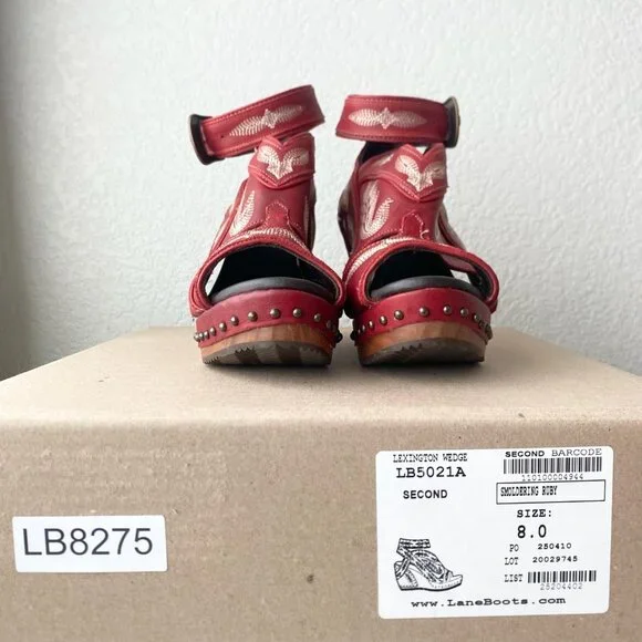 Red Embroidered Women's Wedges - Picture 11 of 12